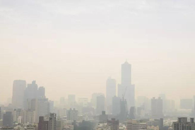 秋高氣燥，警惕“三手煙”！空氣凈化除濕機(jī)_重復(fù)